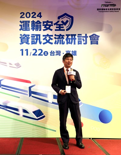 C07E1E35-3353-4B61-8667-56AA945BBAB8_1_201_a
