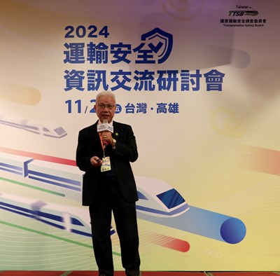 D5C384D6-50E6-4698-BE35-14C33AE5B2C9_1_201_a